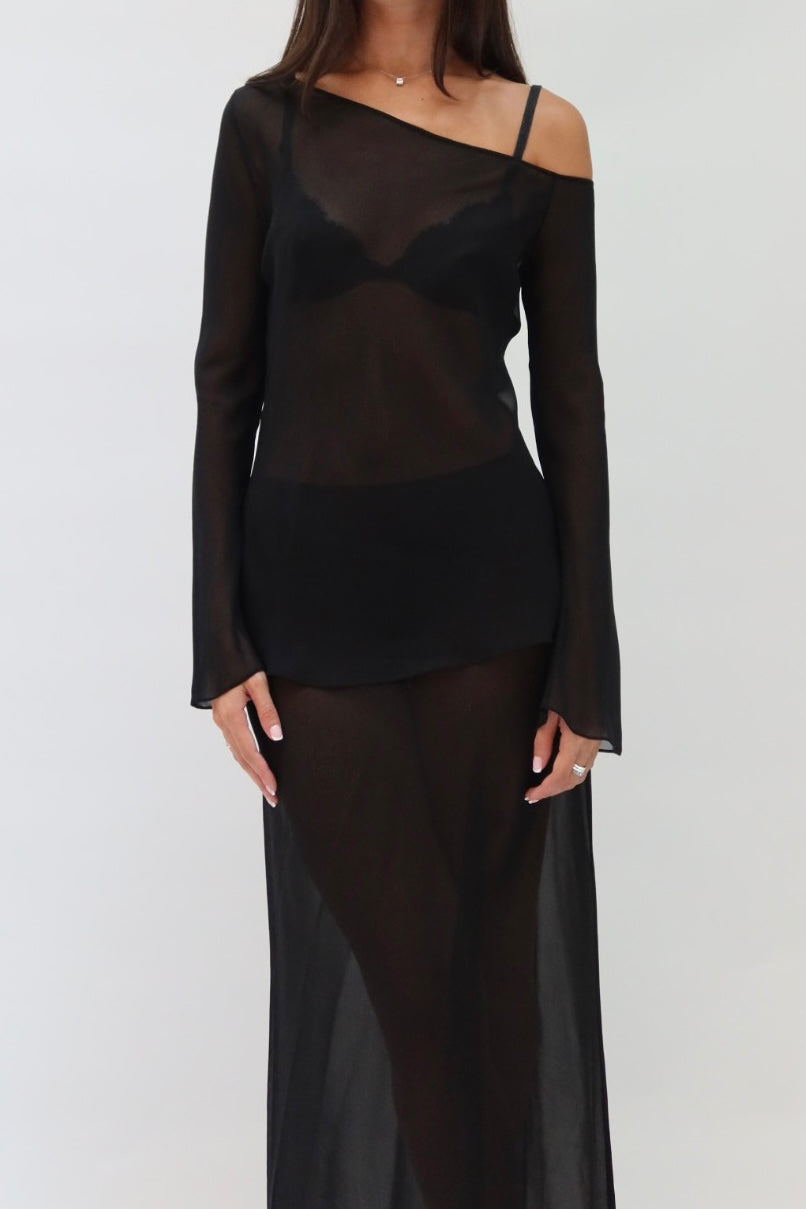 Chateau Chiffon Top in Black